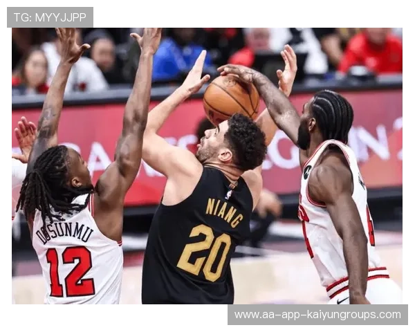 尼克斯兰德尔强打，内线对抗吃得住